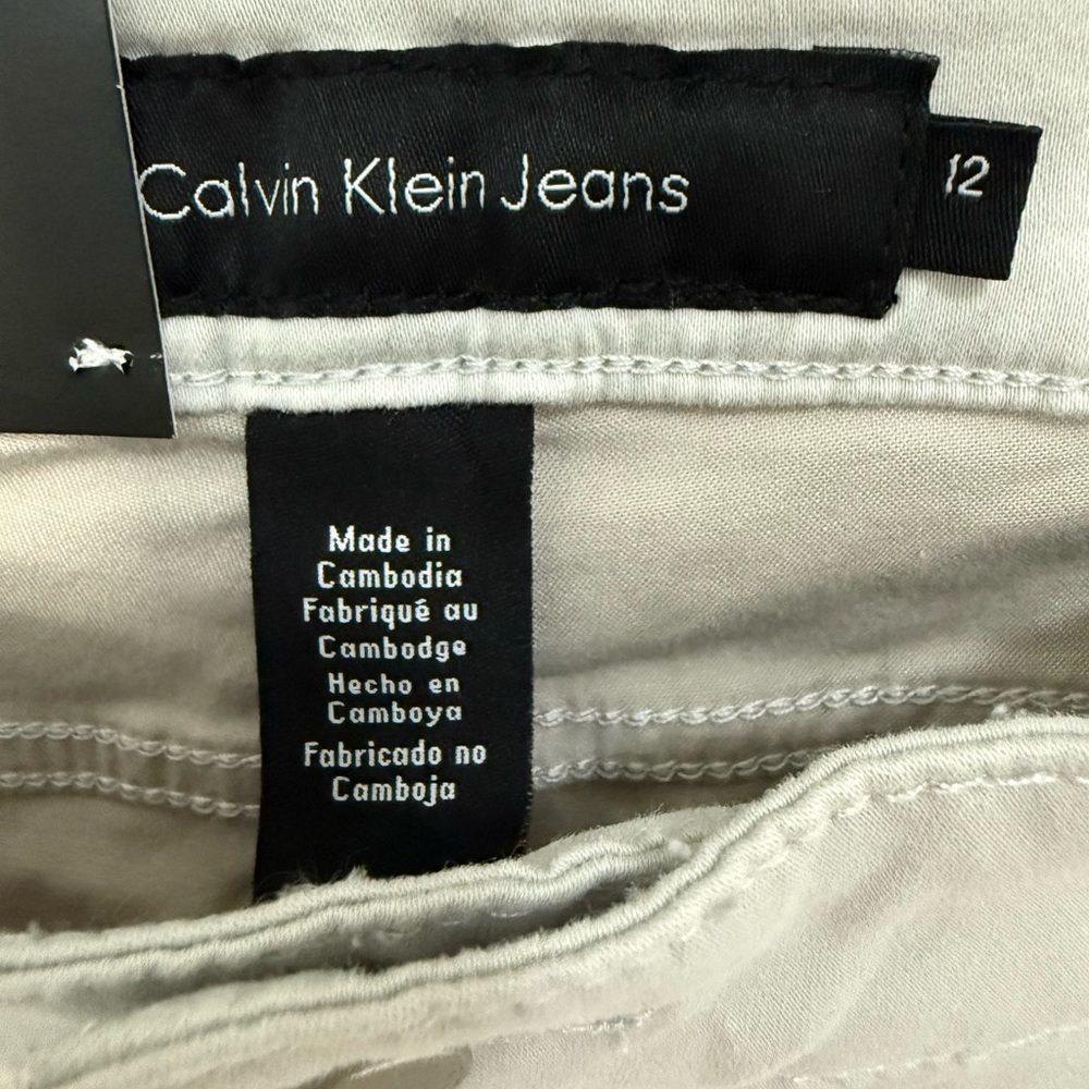Calvin Klein Jeans Midrise Skinny Sateen Soft Pants Light Gray Captivate Size 12 - Picture 4 of 8